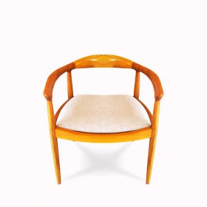 Kursi Minimalis Elegan